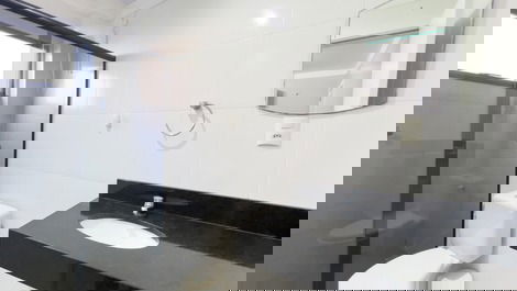 Apartamento en planta baja en el bloque del mar en Bombinhas!