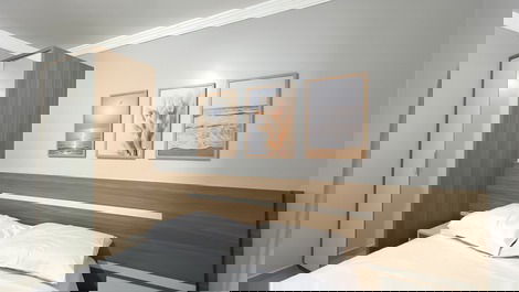 Apartamento en planta baja en el bloque del mar en Bombinhas!