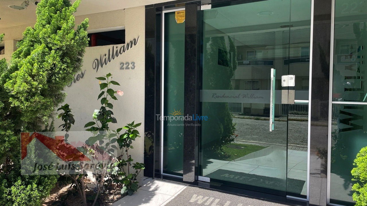 Apartamento para alquiler de vacaciones em Bombinhas (Praia de Bombas)