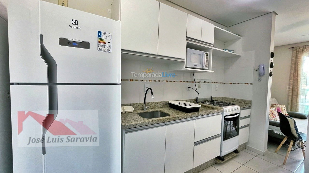 Apartamento para alquiler de vacaciones em Bombinhas (Praia de Bombas)