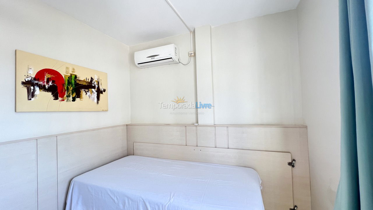 Apartment for vacation rental in Bombinhas (Praia de Bombinhas)