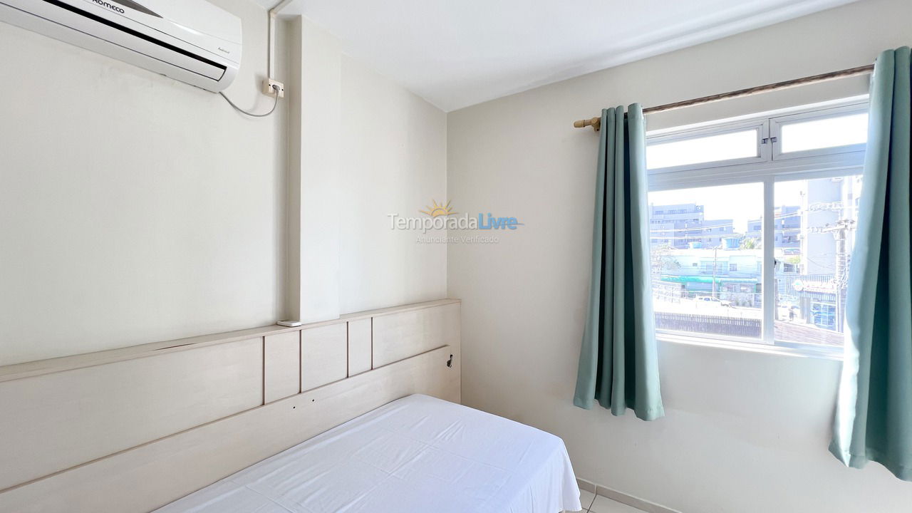 Apartment for vacation rental in Bombinhas (Praia de Bombinhas)