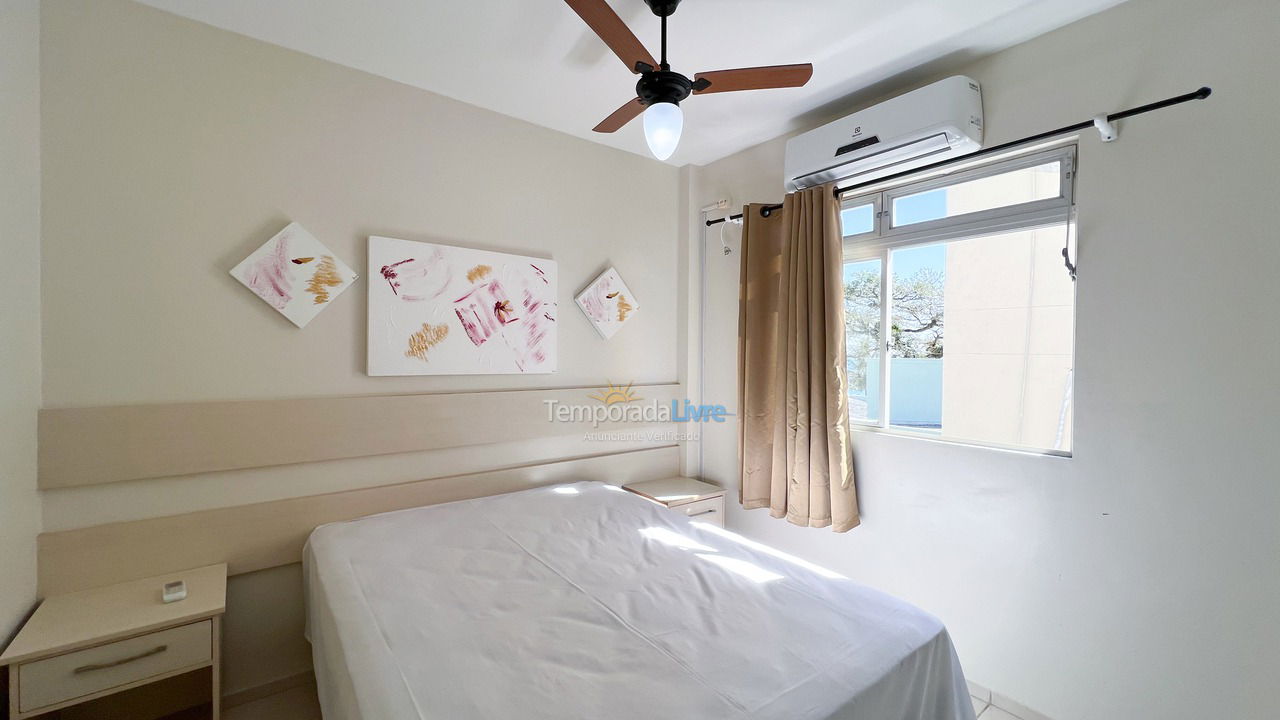 Apartment for vacation rental in Bombinhas (Praia de Bombinhas)