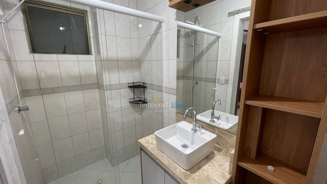 Apartamento para aluguel de temporada em Bombinhas (Centro de Bombinhas)