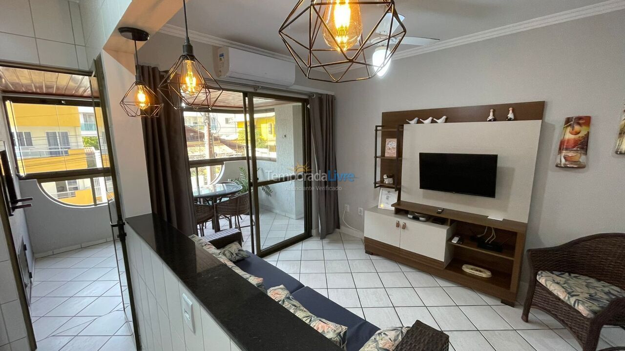 Apartamento para aluguel de temporada em Bombinhas (Centro de Bombinhas)