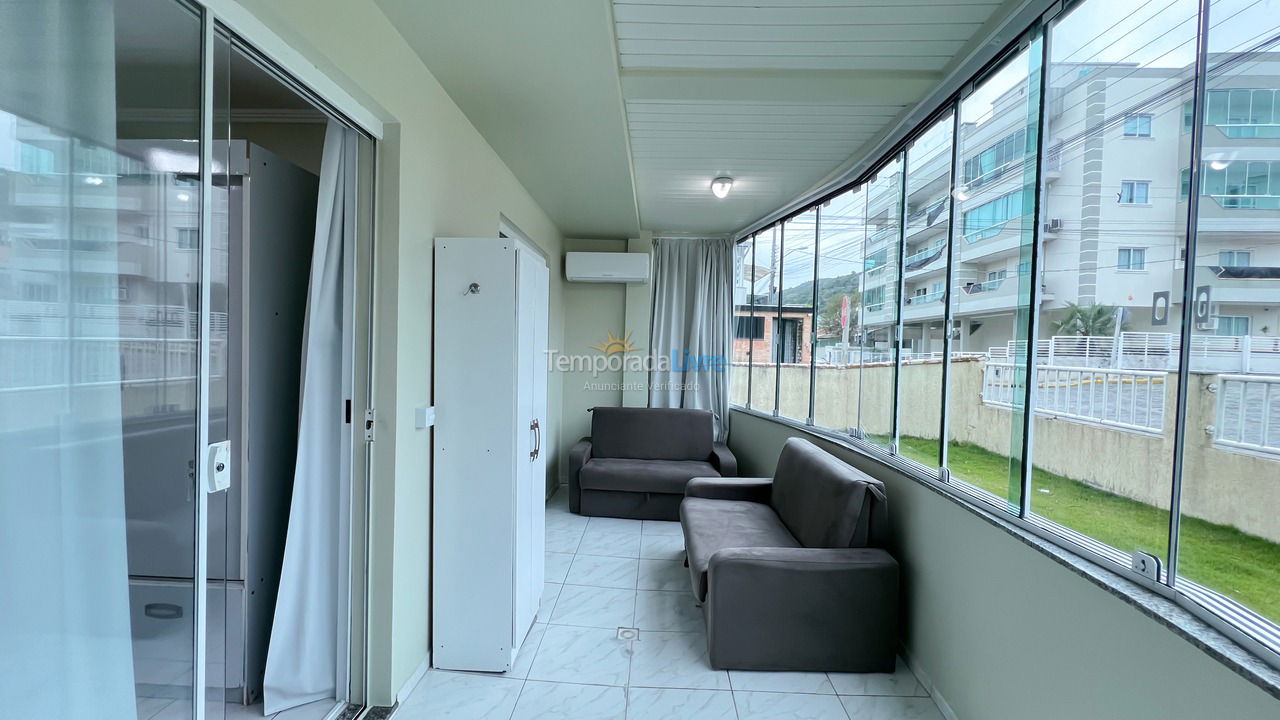 Apartamento para aluguel de temporada em Bombinhas (Praia de Bombinhas)