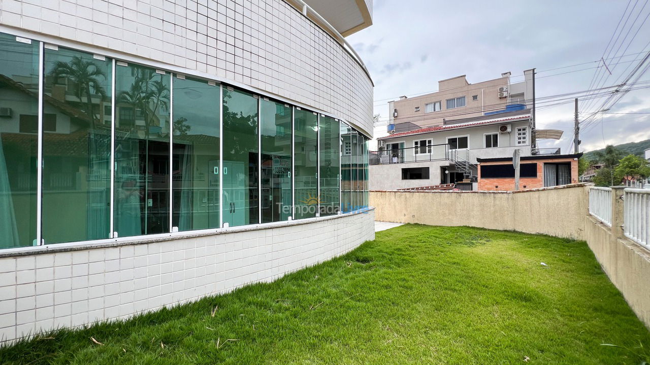 Apartamento para aluguel de temporada em Bombinhas (Praia de Bombinhas)