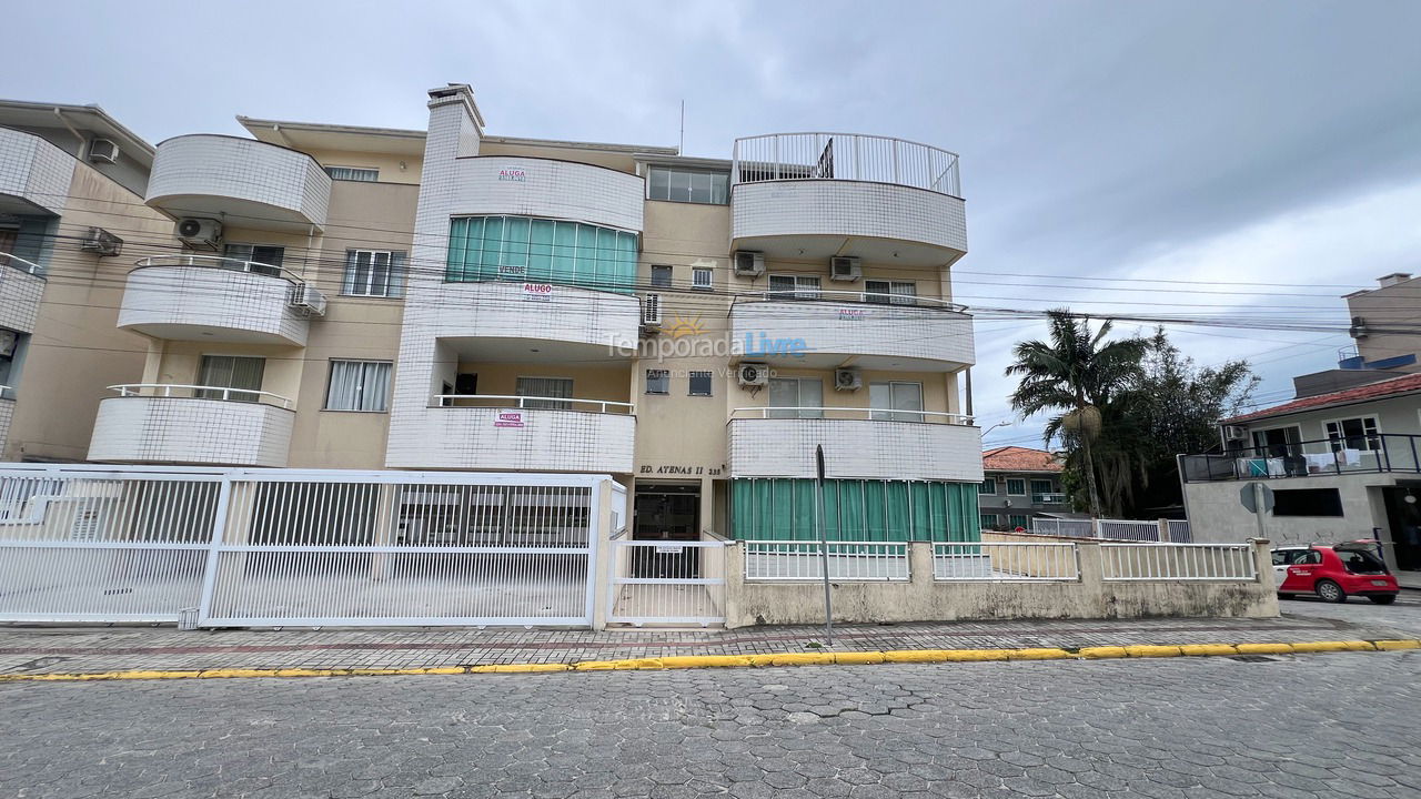 Apartamento para aluguel de temporada em Bombinhas (Praia de Bombinhas)