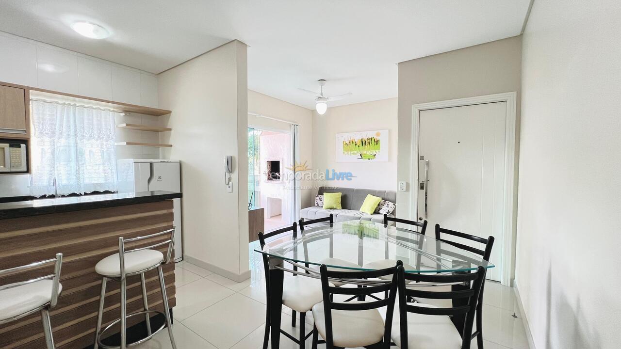 Apartamento para aluguel de temporada em Bombinhas (Centro de Bombinhas)