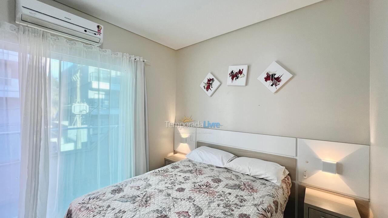 Apartamento para aluguel de temporada em Bombinhas (Centro de Bombinhas)