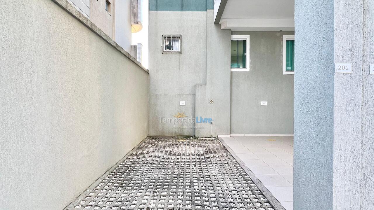 Apartamento para aluguel de temporada em Bombinhas (Centro de Bombinhas)