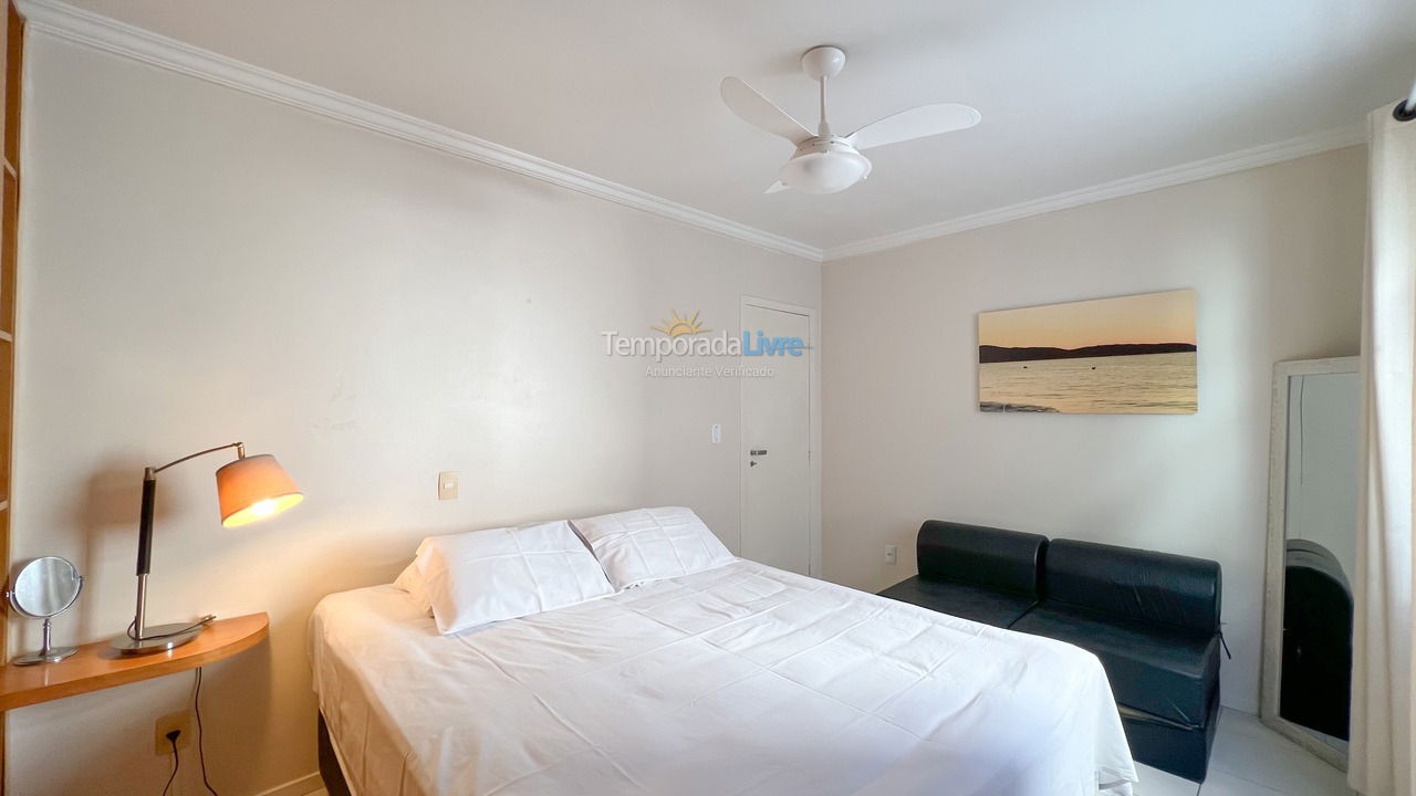 Apartamento para aluguel de temporada em Bombinhas (Centro de Bombinhas)