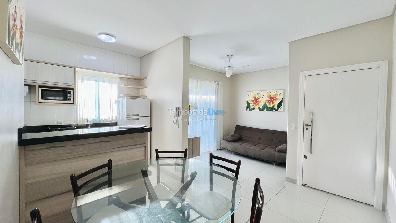 Apartamento para aluguel de temporada em Bombinhas (Praia de Bombinhas)