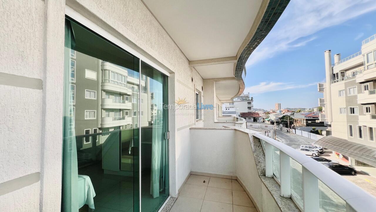 Apartamento para aluguel de temporada em Bombinhas (Praia de Bombinhas)