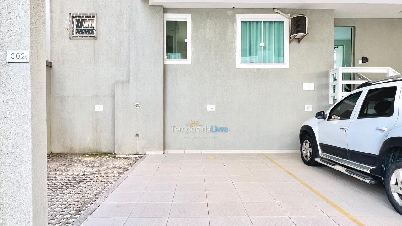 Apartamento para aluguel de temporada em Bombinhas (Praia de Bombinhas)