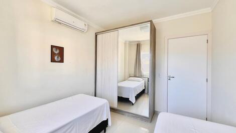 Apartamento de 2 habitaciones en el centro de Bombinhas