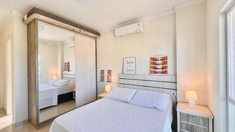 Apartamento de 2 habitaciones en el centro de Bombinhas