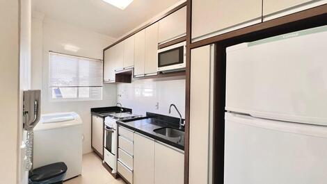 Apartamento de 2 habitaciones en el centro de Bombinhas