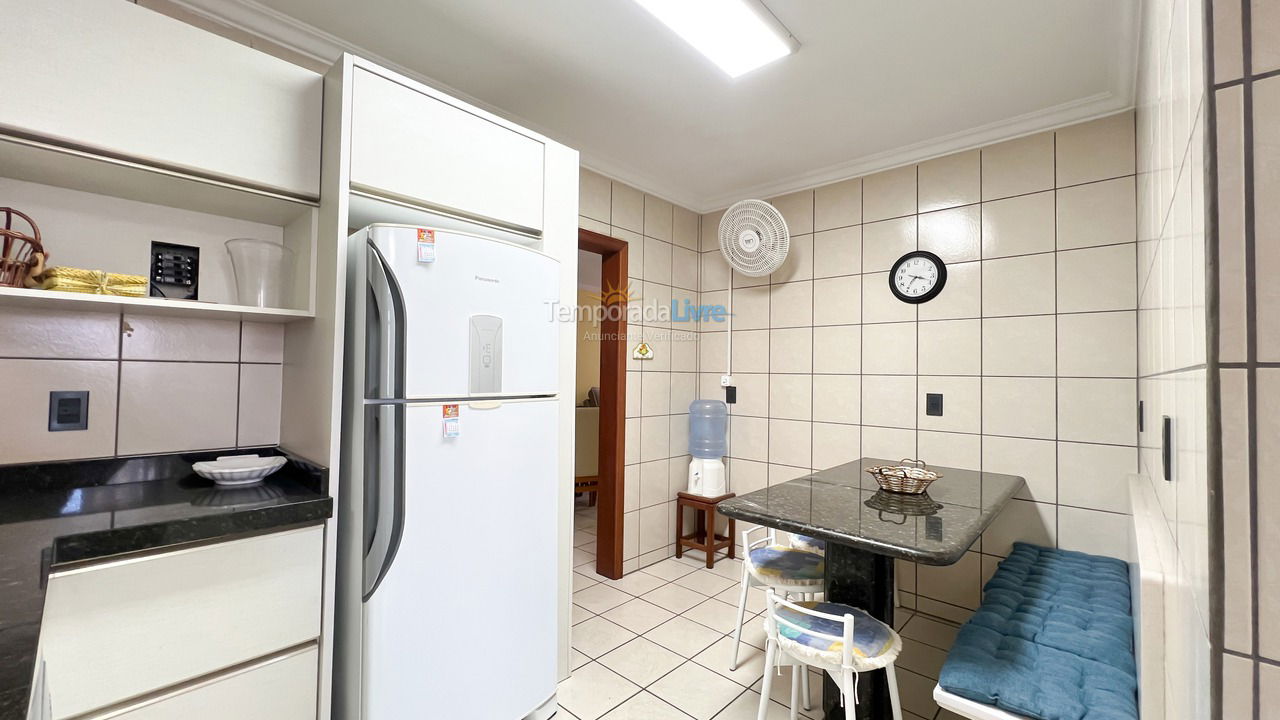 Apartamento para aluguel de temporada em Bombinhas (Praia de Bombinhas)