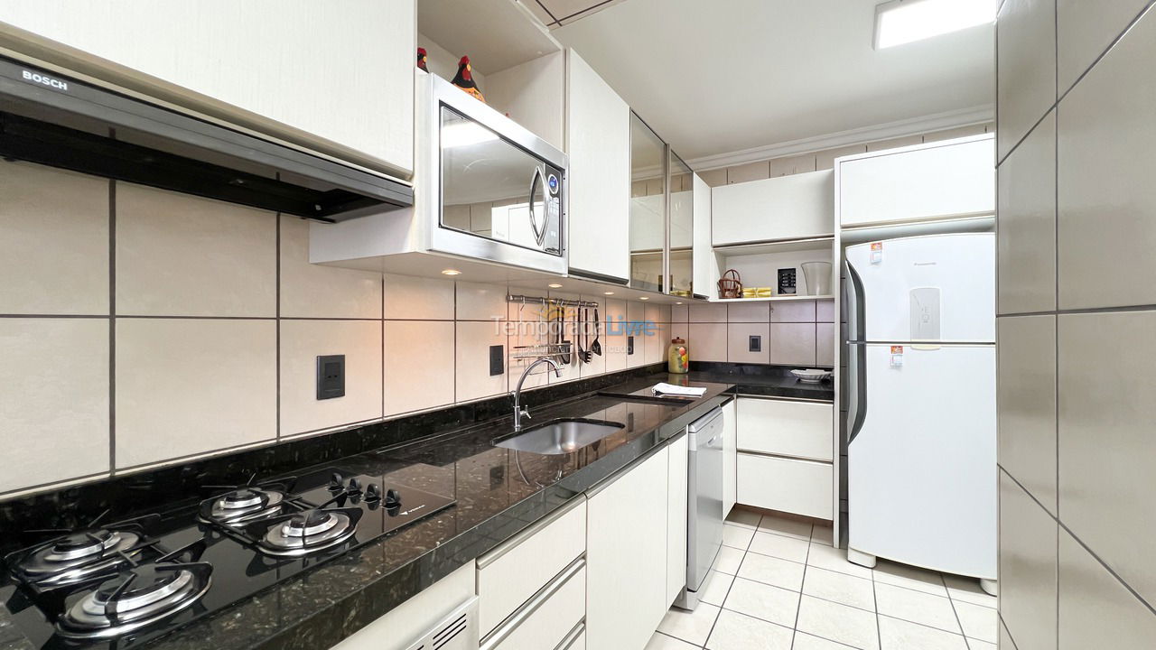 Apartamento para aluguel de temporada em Bombinhas (Praia de Bombinhas)