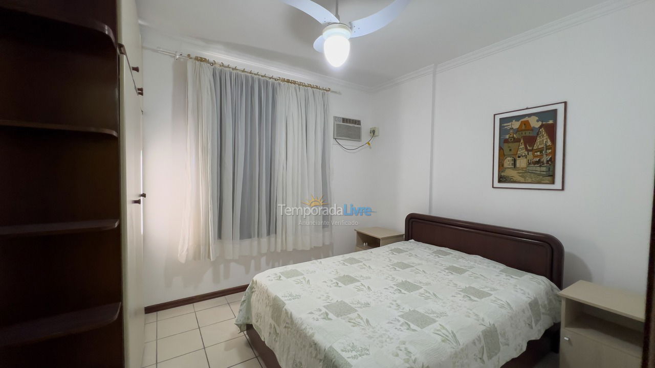 Apartamento para aluguel de temporada em Bombinhas (Praia de Bombinhas)