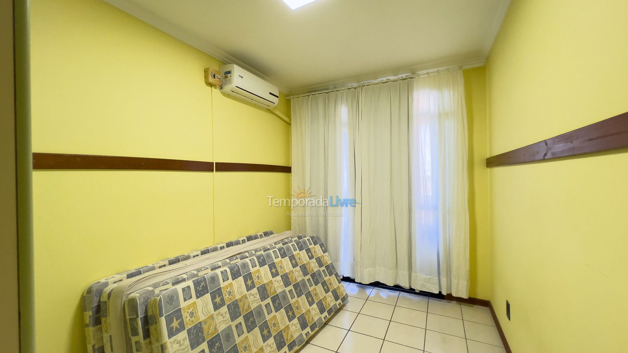 Apartamento para aluguel de temporada em Bombinhas (Praia de Bombinhas)