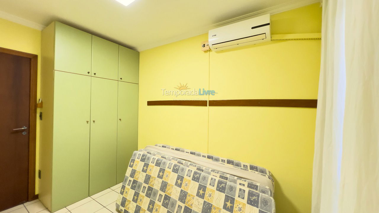 Apartamento para aluguel de temporada em Bombinhas (Praia de Bombinhas)