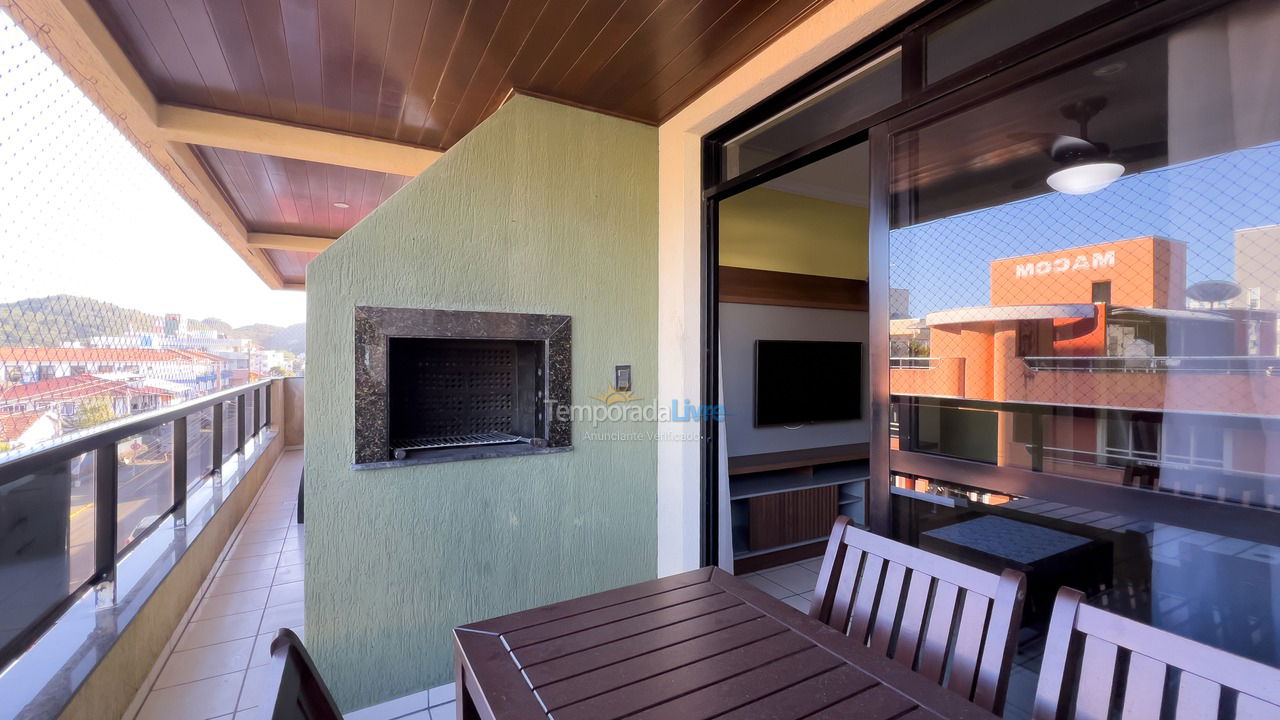 Apartamento para aluguel de temporada em Bombinhas (Praia de Bombinhas)