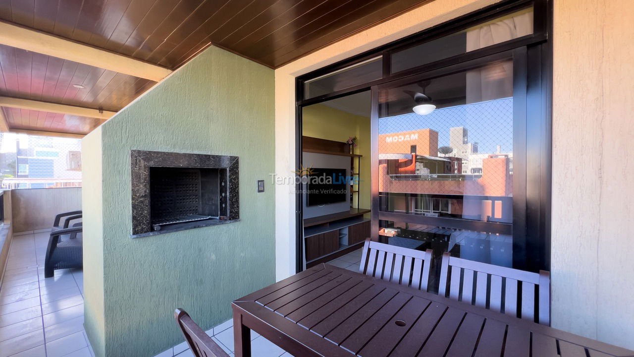 Apartamento para aluguel de temporada em Bombinhas (Praia de Bombinhas)