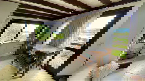 Casa con increíbles vistas al mar y a la laguna en Praia da Ferrugem, SC