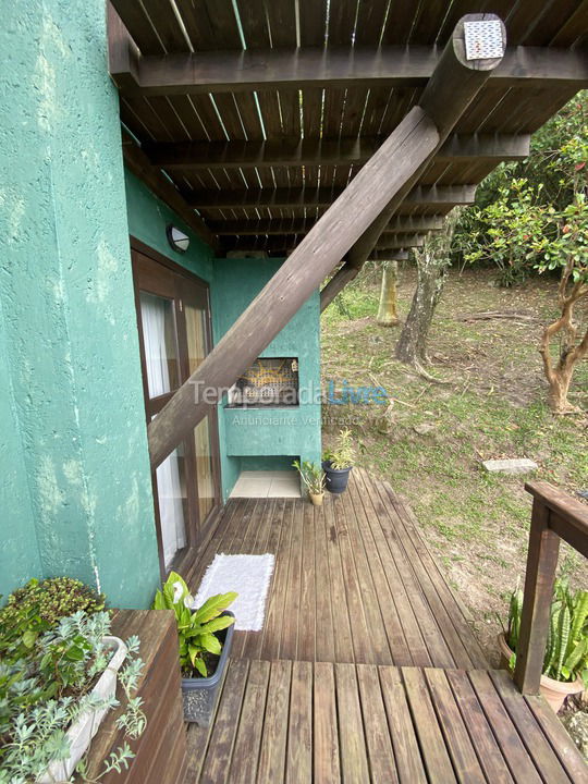 Casa para alquiler de vacaciones em Garopaba (Praia da Ferrugem)