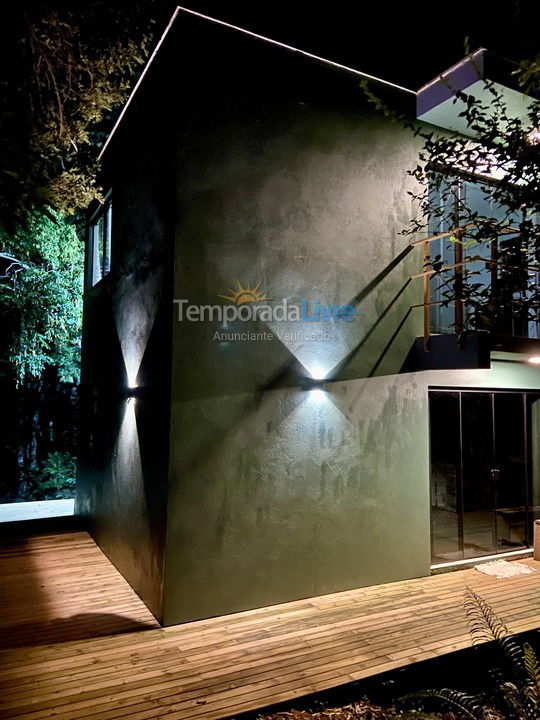 House for vacation rental in Garopaba (Praia da Ferrugem)