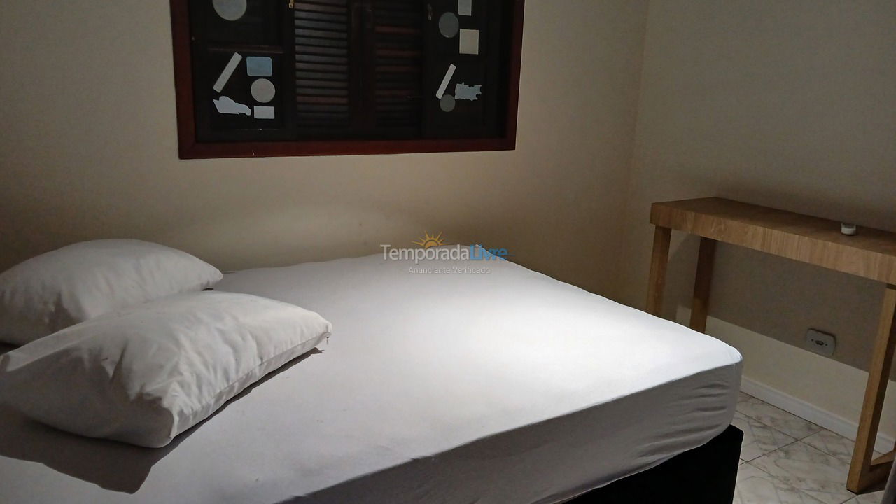 Casa para alquiler de vacaciones em Guaratuba (Cohapar)