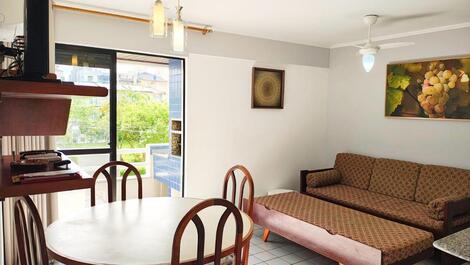 Apartamento, Praia Canasvieiras, Florianópolis-SC, Brasil.