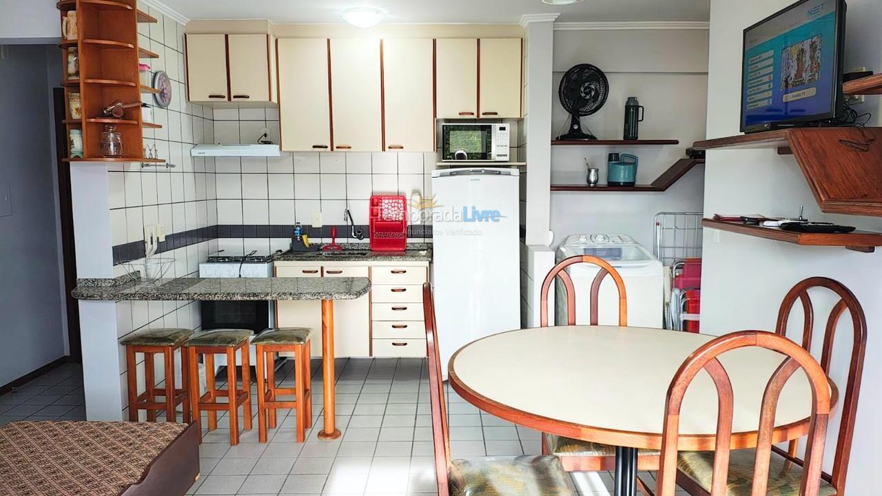 Apartamento para aluguel de temporada em Florianopolis (Canasvieiras)