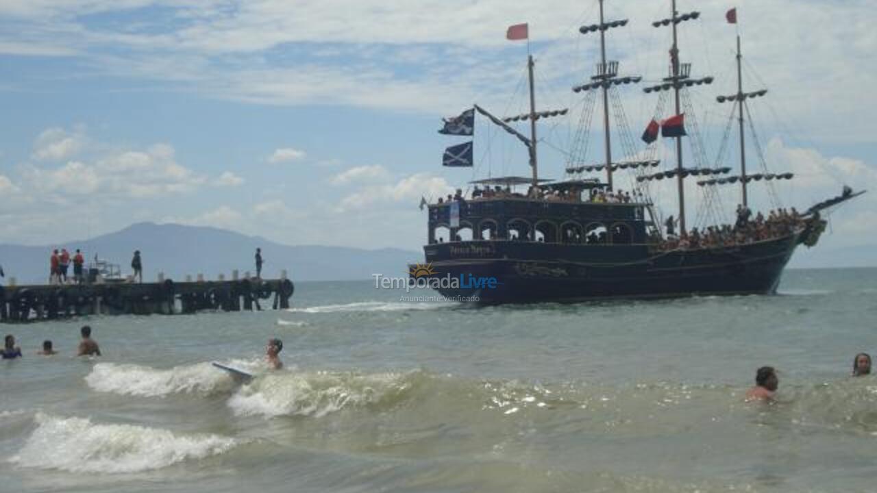 Apartamento para aluguel de temporada em Florianopolis (Canasvieiras)