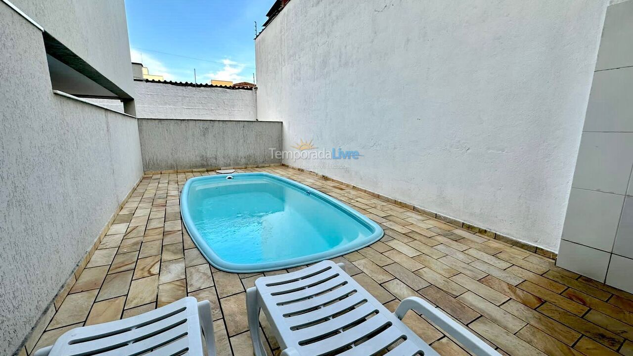 Apartamento para aluguel de temporada em Ubatuba (Itaguá)