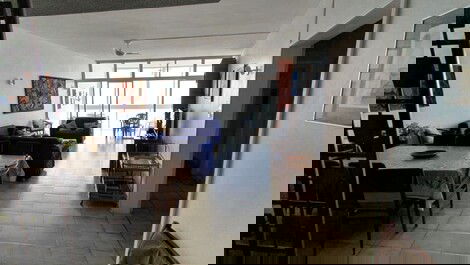 Sala de jantar, living e terraço