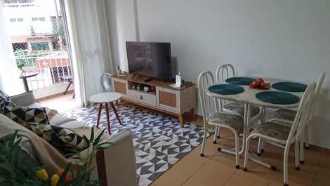 Cozy apartment close to everything.