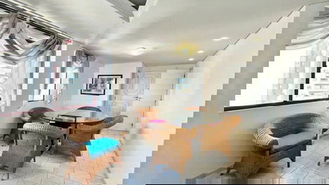 Apartment for seasonal rental beachfront, 3 bedrooms, Balneário Camboriú