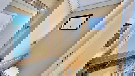 Apartment for seasonal rental beachfront, 3 bedrooms, Balneário Camboriú