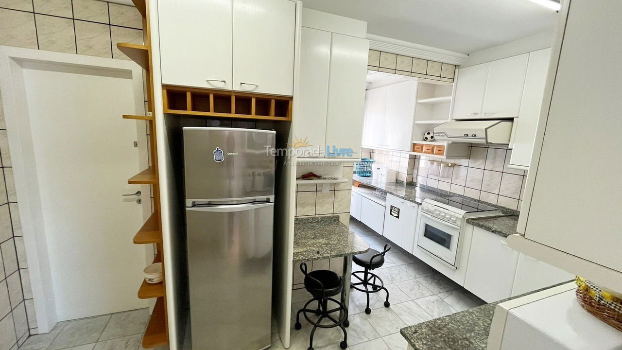 Apartment for vacation rental in Balneário Camboriú (Centro)