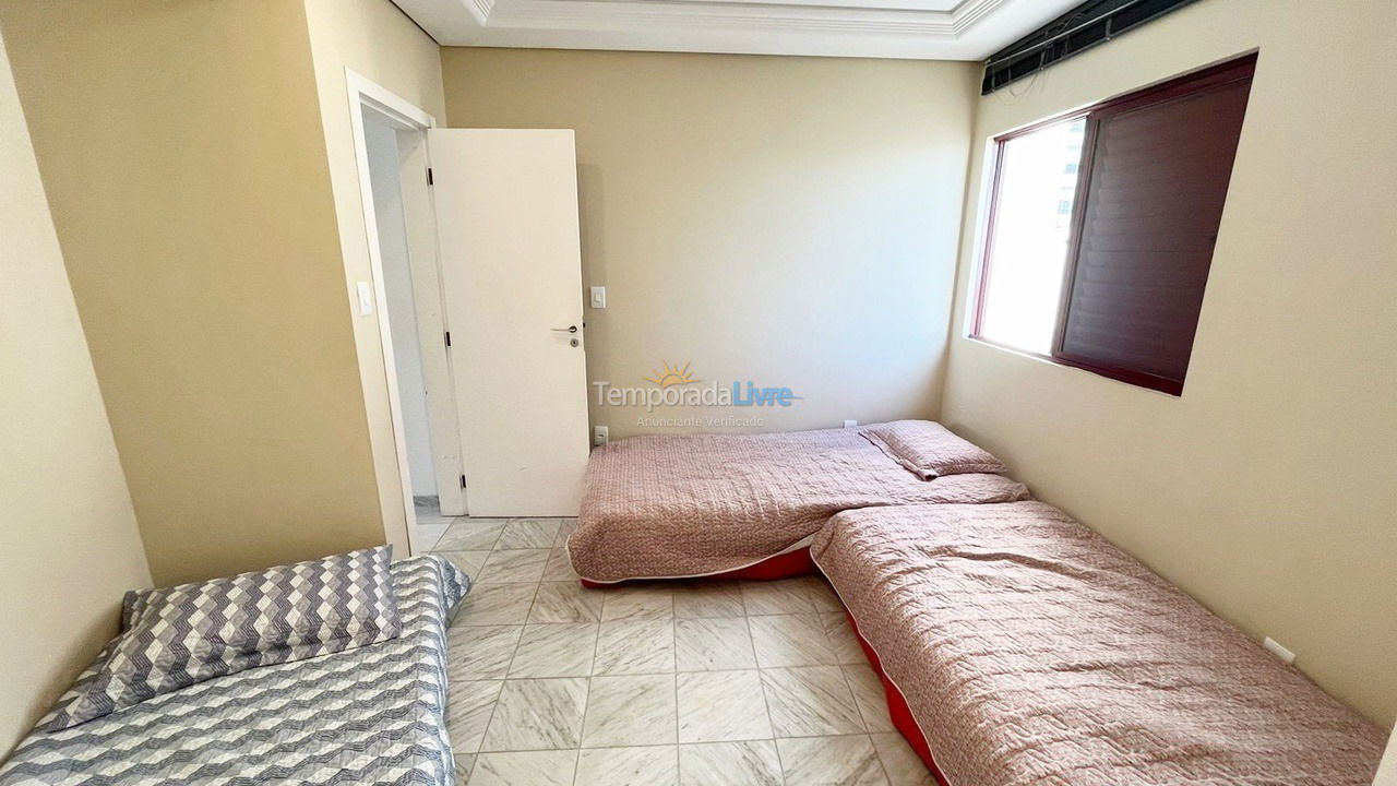 Apartment for vacation rental in Balneário Camboriú (Centro)