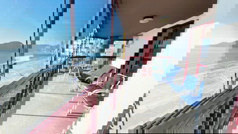 Apartment for seasonal rental beachfront, 3 bedrooms, Balneário Camboriú