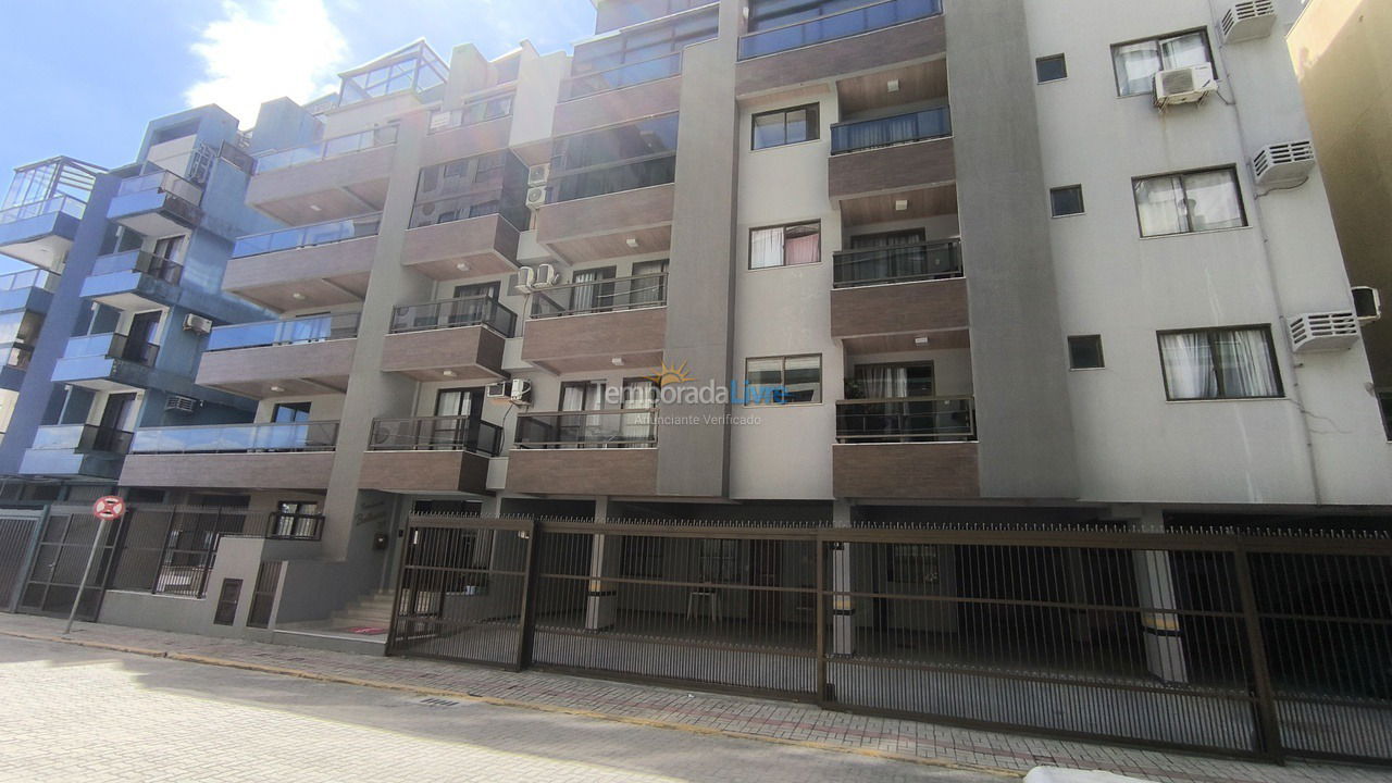 Apartamento para aluguel de temporada em Itapema (Meia Praia)