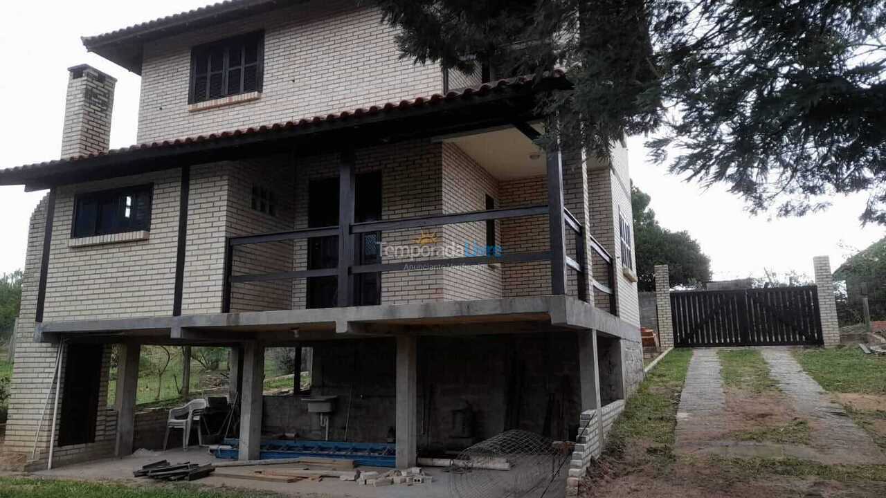 House for vacation rental in Imbituba (Praia do Rosa)