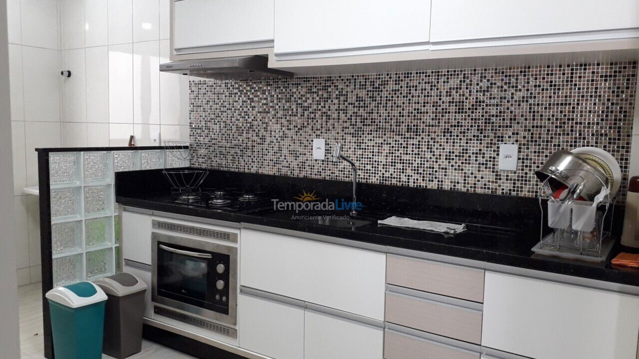 Apartamento para aluguel de temporada em Florianopolis (Praia dos Ingleses)