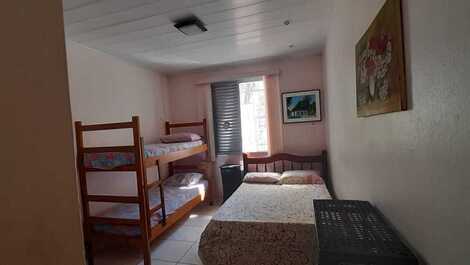 CASA PRAIA GRANDE OCIAN, TWO BEDROOMS WITH SUITE, TWO BLOCKS FROM THE BEACH