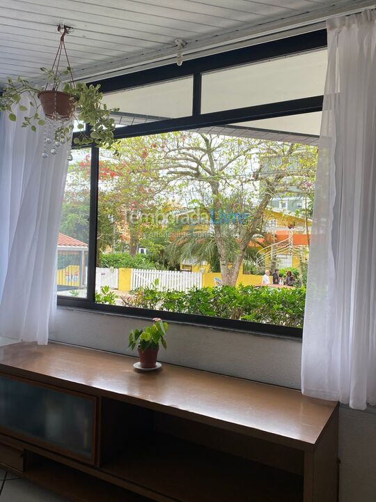 Apartamento para aluguel de temporada em Florianopolis (Canasvieiras)