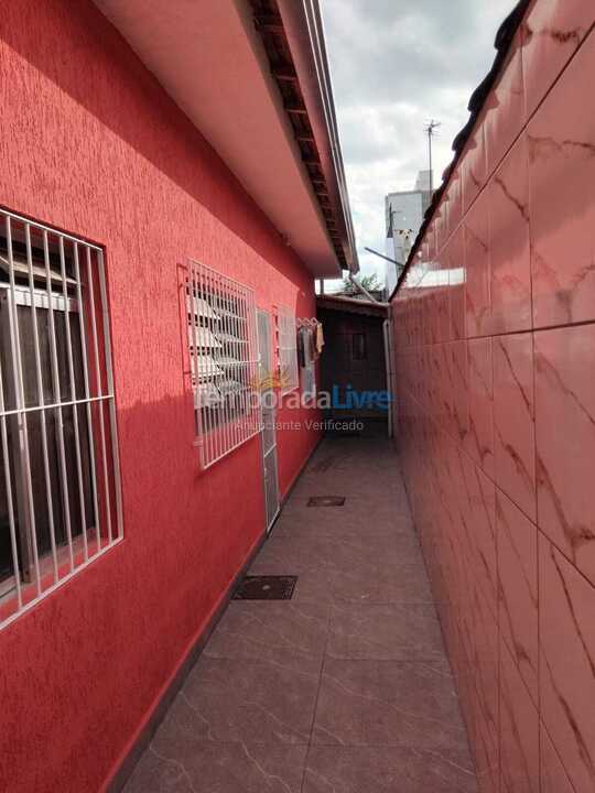 House for vacation rental in Praia Grande (Maracanã)